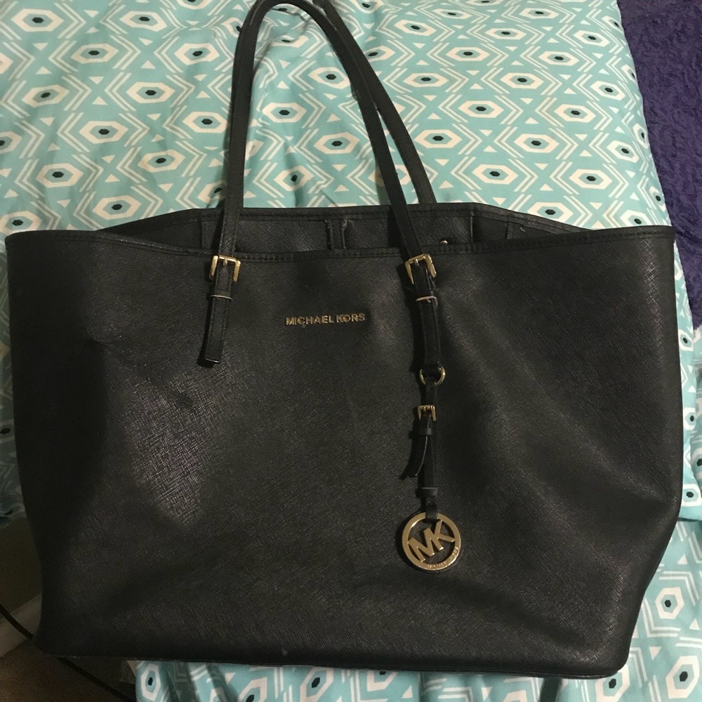 Large black Michael Kors Jet set